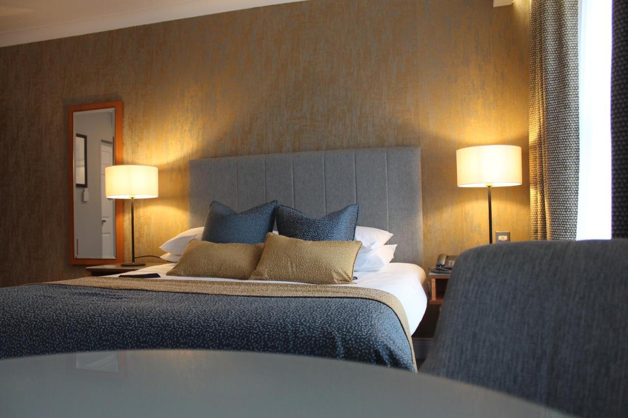Downings Bay Hotel Экстерьер фото